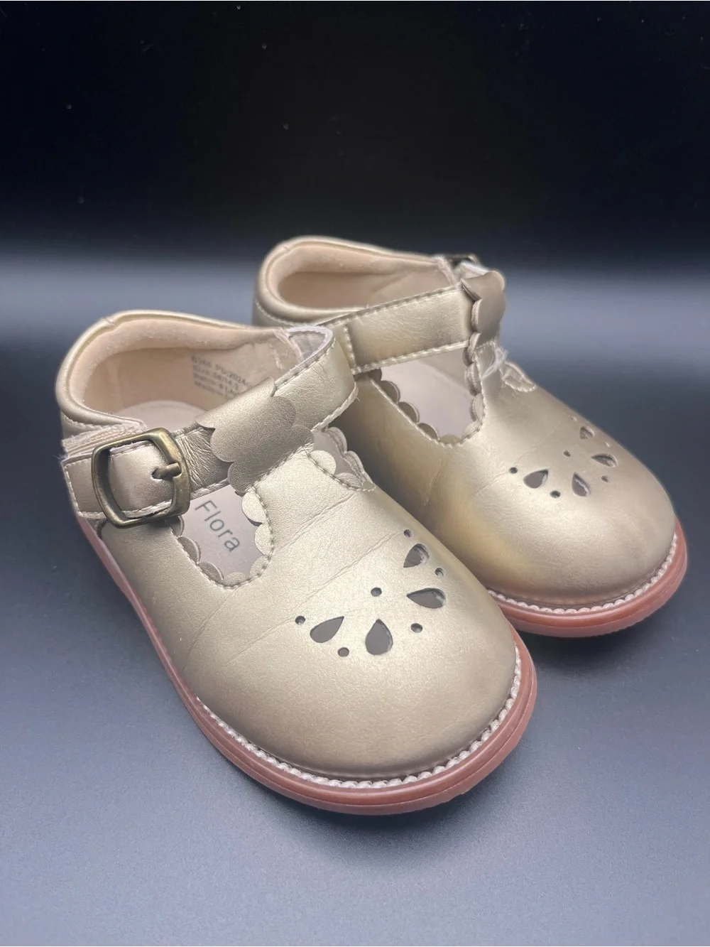 Floral Cutout Felix & Flora Mary Jane Shoes for Kids - Gold
